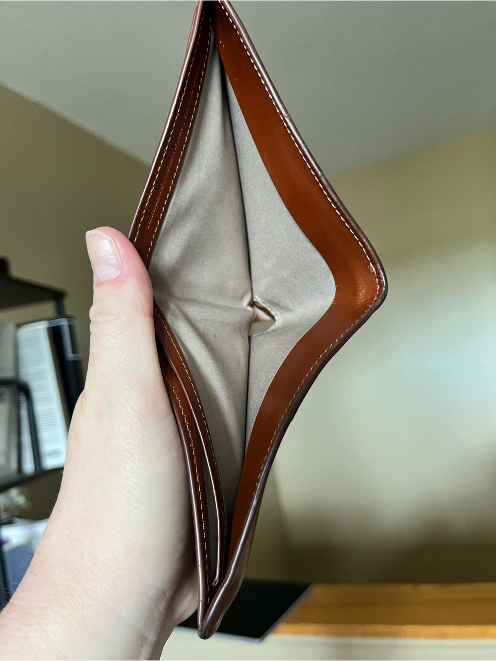 Bellroy Note Sleeve Designers Edition Brown Leather Wallet - Picture 6 of 8